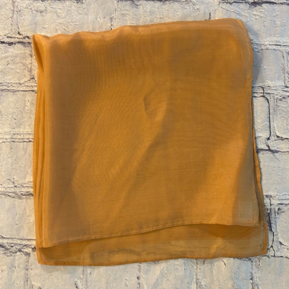 LOT OF (3) VINTAGE HAND ROLLED SILK SMALL SQUARE JAPAN MADE SCARVES - Picture 7 of 11